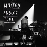 UNITED Analog Tour - Kontakt